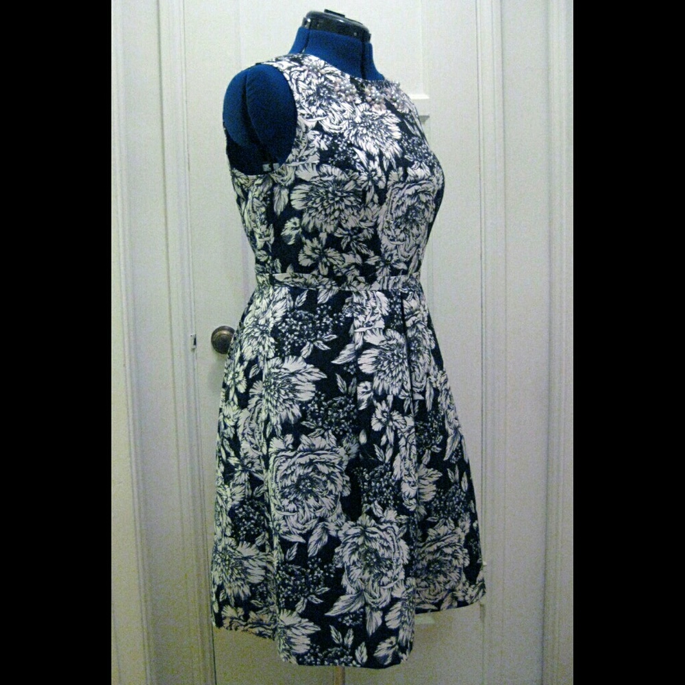 Adrianna Papell embellished floral print dress