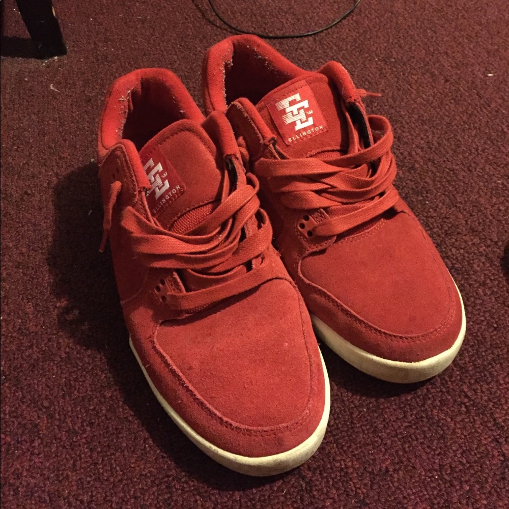 💥💥RED SUPRA SNEAKERS💥💥