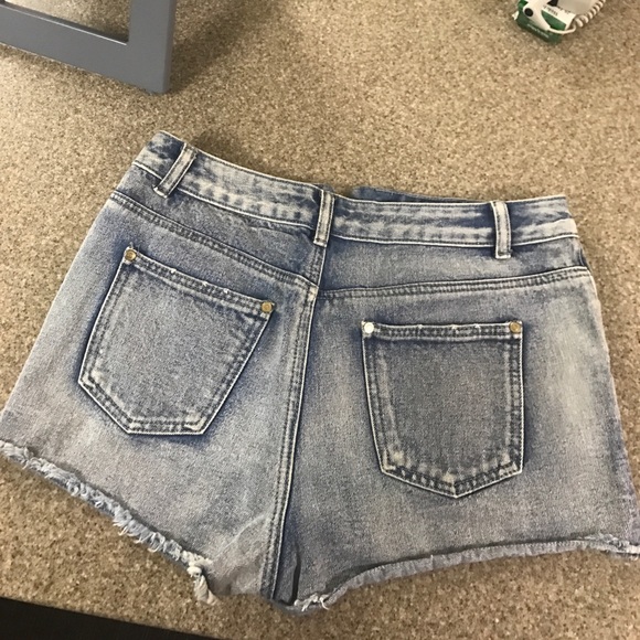 Hot Pant Denim Co. - Picture 2 of 2