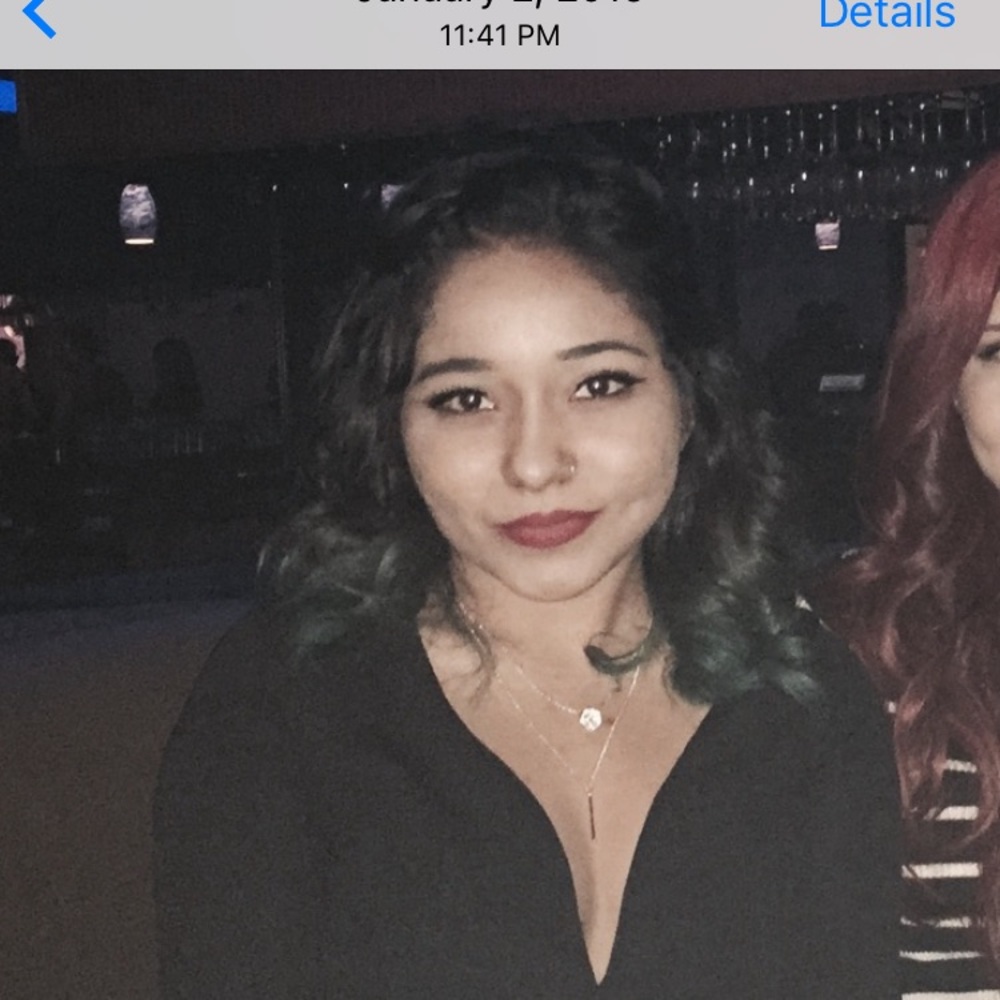 Meet your Posher, Emily