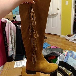 Fringe Boots