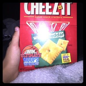 Cheezits