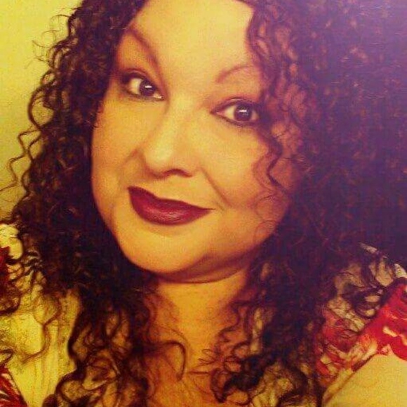 Meet your Posher, Candace - Picture 1 of 1