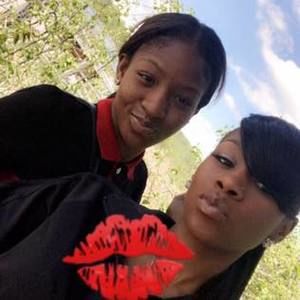 Meet your Posher, Katrina