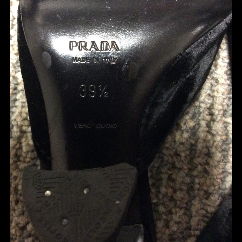 Simple Prada Mules - Picture 4 of 4