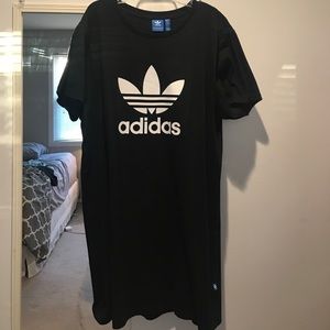 Adidas T-Shirt Dress