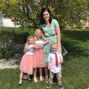 Meet your Posher, Sharon