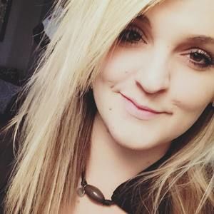 Meet your Posher, Hailee