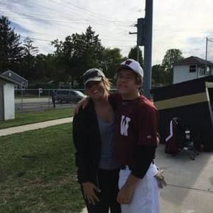 Meet your Posher, Lisa