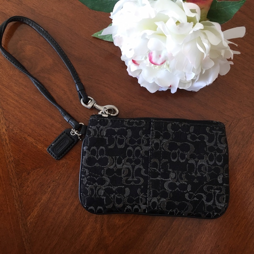 Coach wristlet signature black and silver