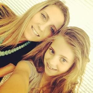 Meet your Posher, Adriana santini