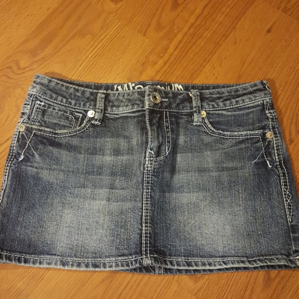 YMI Premium Sz7