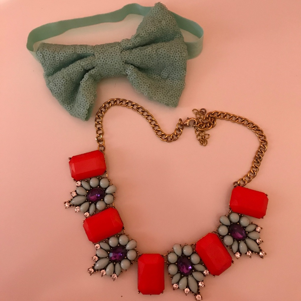 Little Girl Accessories Necklace & Bow Photo Prop - Picture 1 of 6