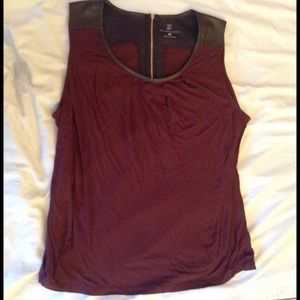 NY&CO Burgundy & Black Top