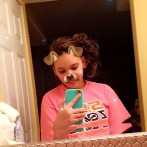 Meet your Posher, Briana