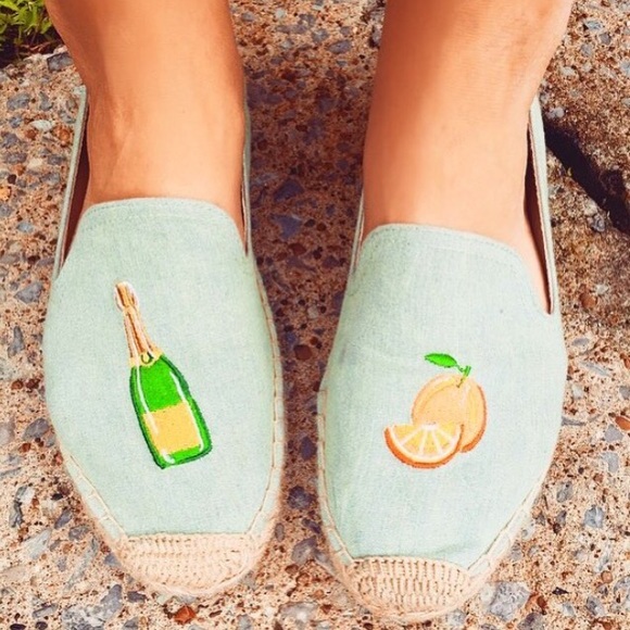 soludos champagne espadrilles