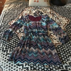 Chevron long sleeve dress. Size Lg