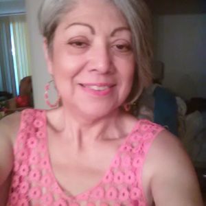 Meet your Posher, Lydia