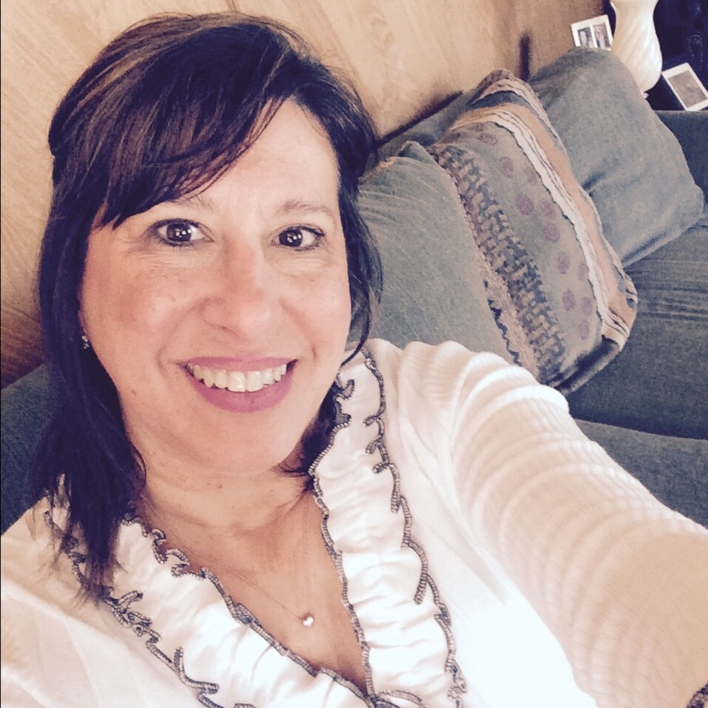 Meet your Posher, Maria