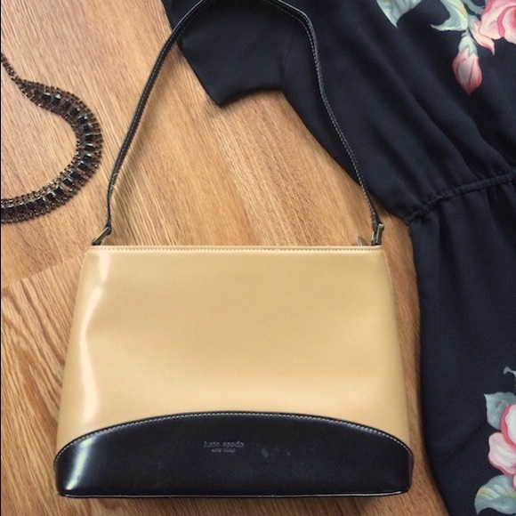 kate spade Handbags - Sale🌸😕Kate Spade bag color block camel black
