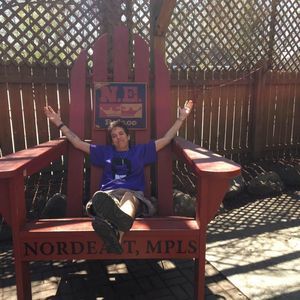 Meet your Posher, Carrie