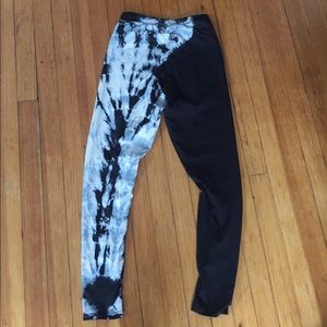 Daub & Design Pants - Daub & Design Adriana Tie Dye Leggings S Daub & Design Pants - Daub & Design Adriana Tie Dye Leggings S