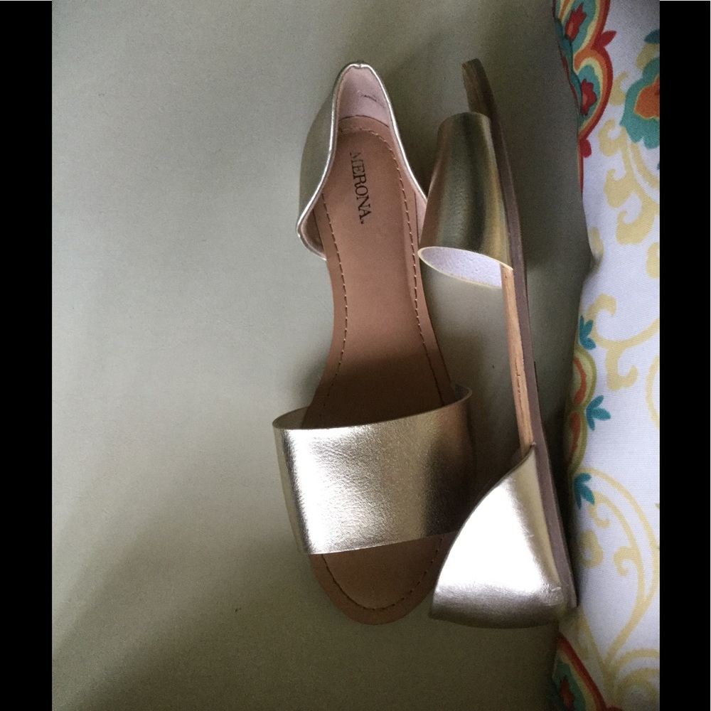 Gold Summer flats