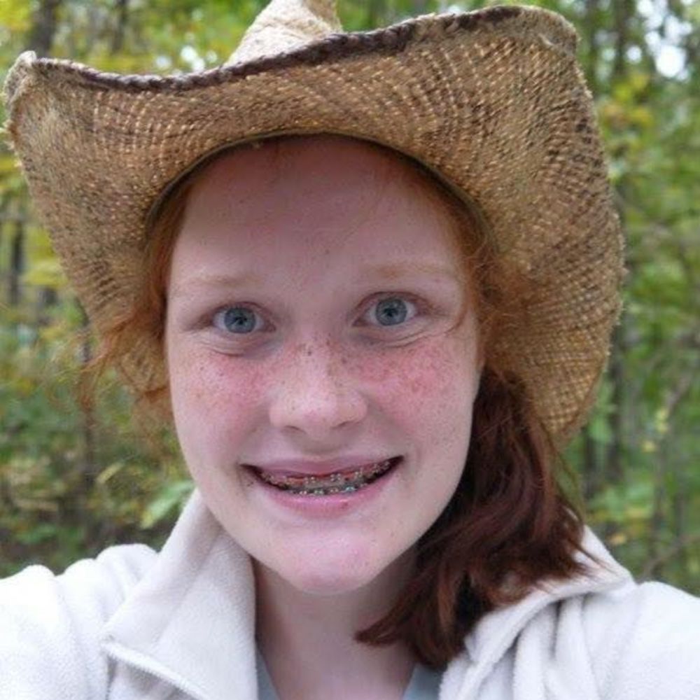 Meet your Posher, Alyssa