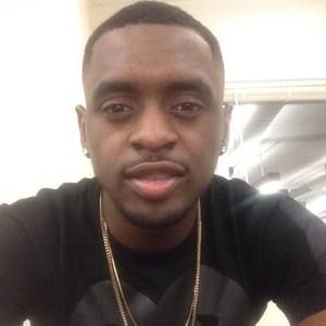 Meet your Posher, Ez