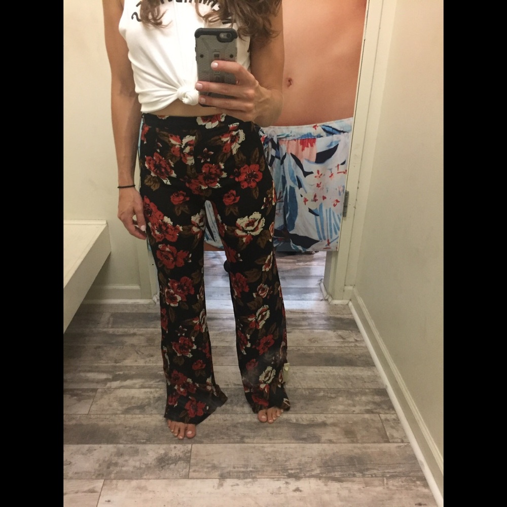 Amuse Society Floral Pants