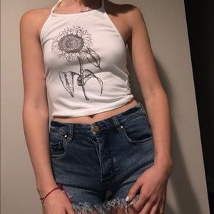 Brandy Melville - cropped sunflower halter(1 size)