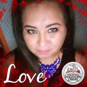 Meet your Posher, Lucía