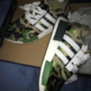 Meet your Posher, Guytano