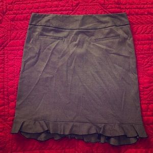 Gray skirt with ruffle hem size 14P