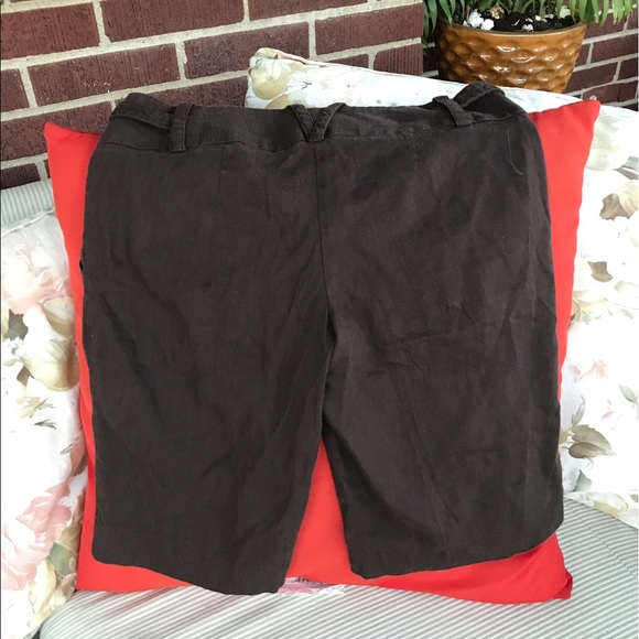 Bebe Linen Blend Bermuda Shorts - Picture 4 of 5