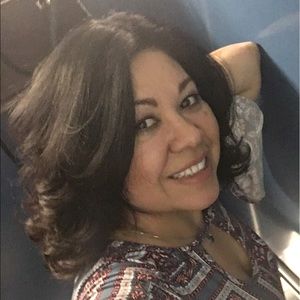 Meet your Posher, Christine