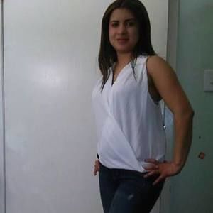 Meet your Posher, Fernandita orellana