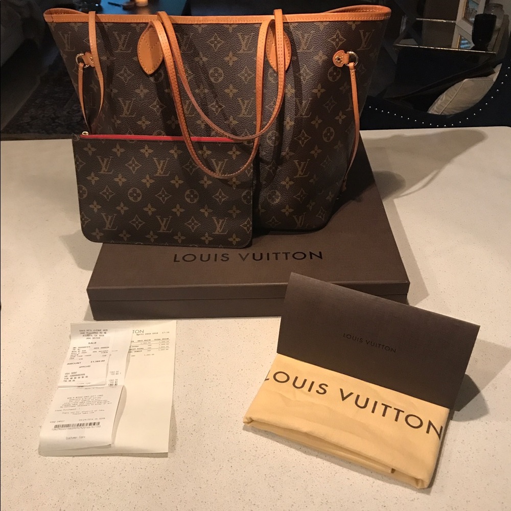 AUTHENTIC Louis Vuitton Neverfull MM Tote bag