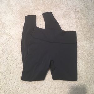 Lululemon tights