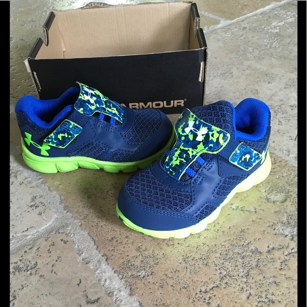 Under Armour Tennis Shoes Camo