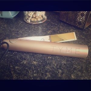 Tyme styling curling iron
