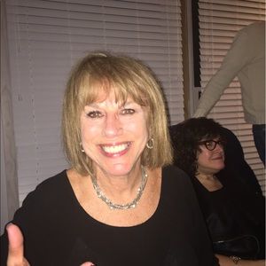 Meet your Posher, Helene