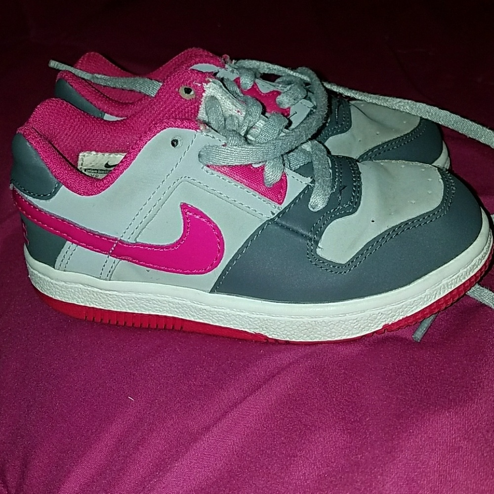 Girls toddler sneakers