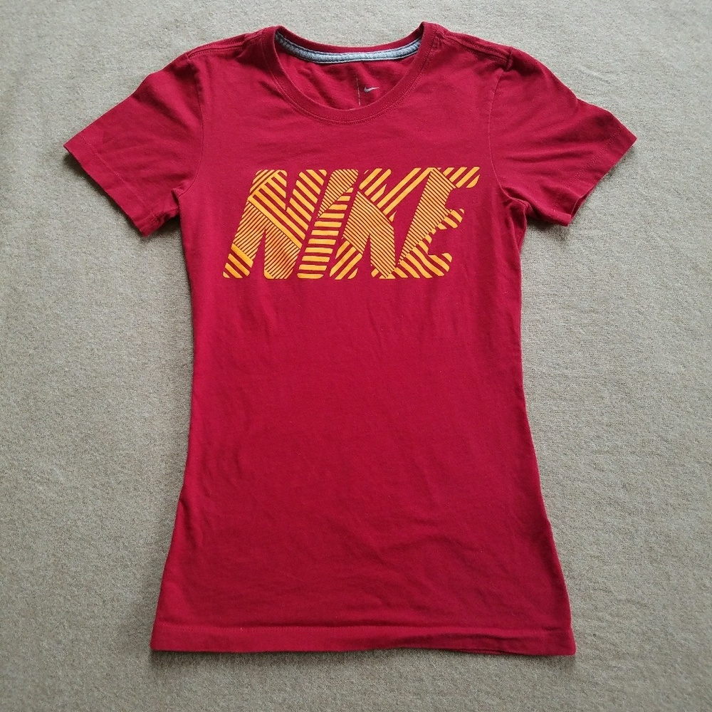 Nike t-shirt in amazing condition