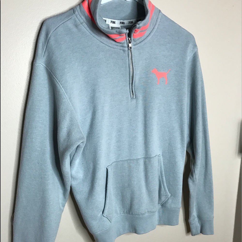 VS pink hoodie