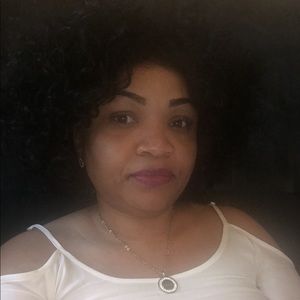 Meet your Posher, Farath