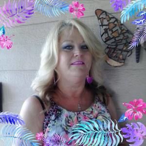 Meet your Posher, Kellie