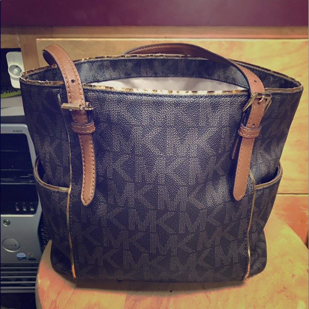 Authentic Michael kors bag