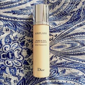 Dior Airflash Spray Foundation in 300 Medium Beige