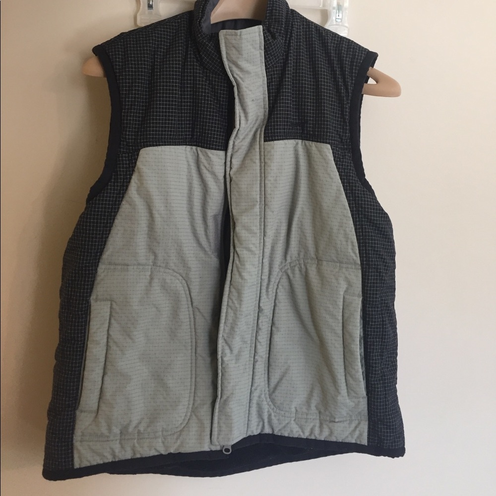 Nike vest